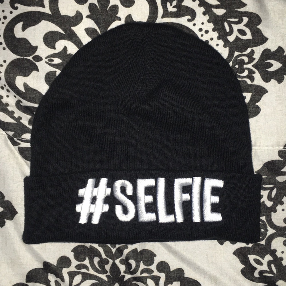 Claire’s #Selfie Beanie